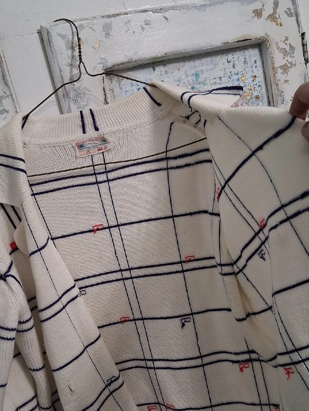 Windowpane SWEATER - Picture 9 of 10